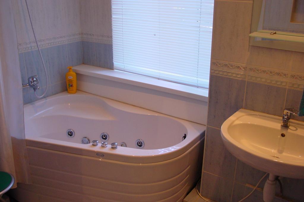 Apartement Kruglouniversitetska 2/1 Kiev Extérieur photo