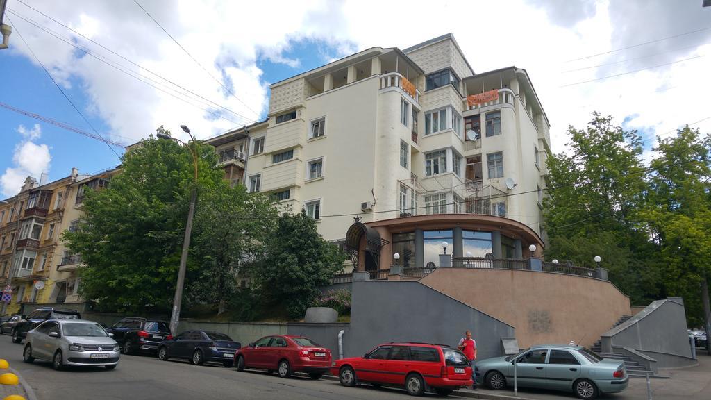 Apartement Kruglouniversitetska 2/1 Kiev Extérieur photo